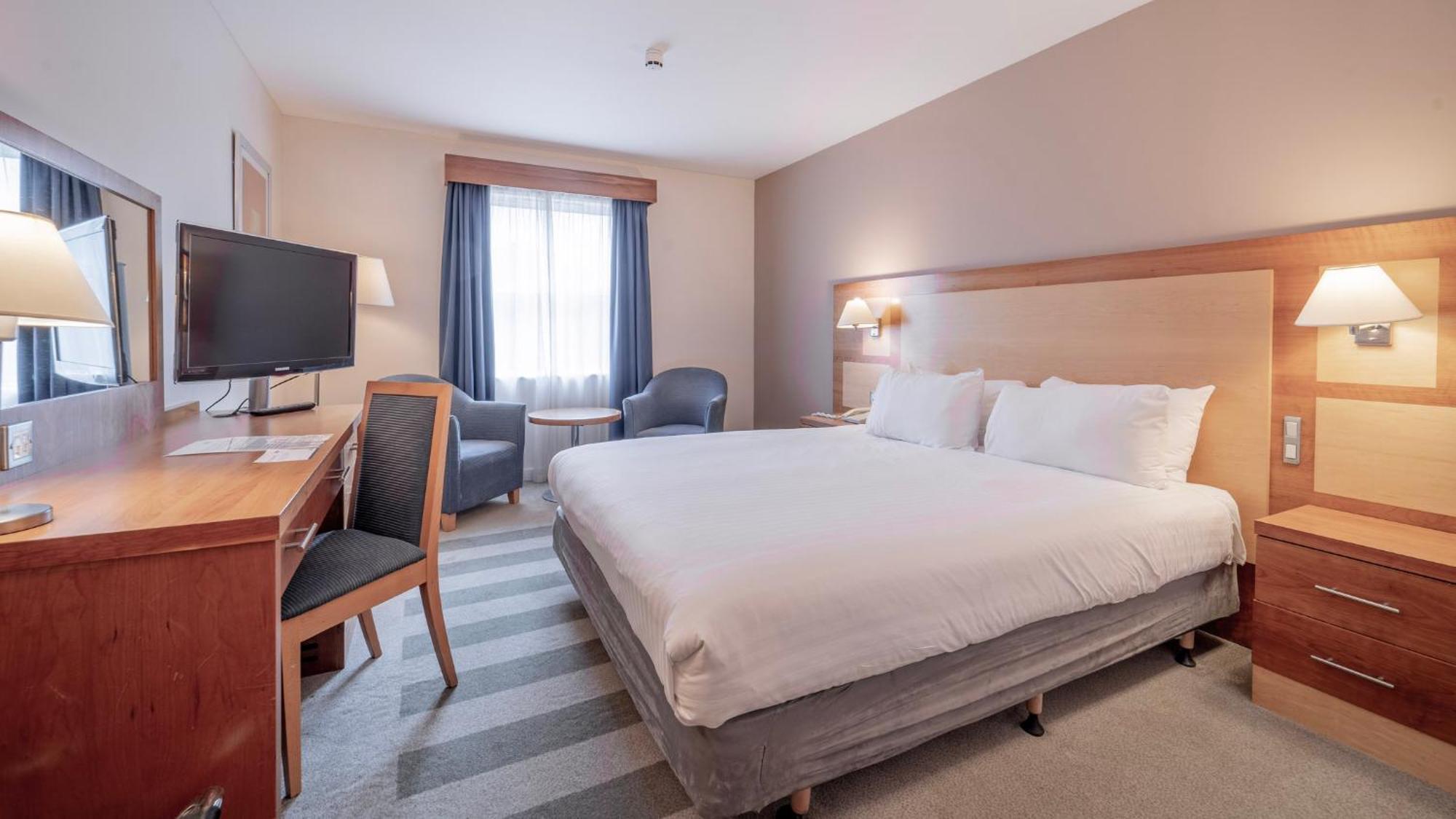 Holiday Inn Bristol Airport By Ihg Redhill  Buitenkant foto